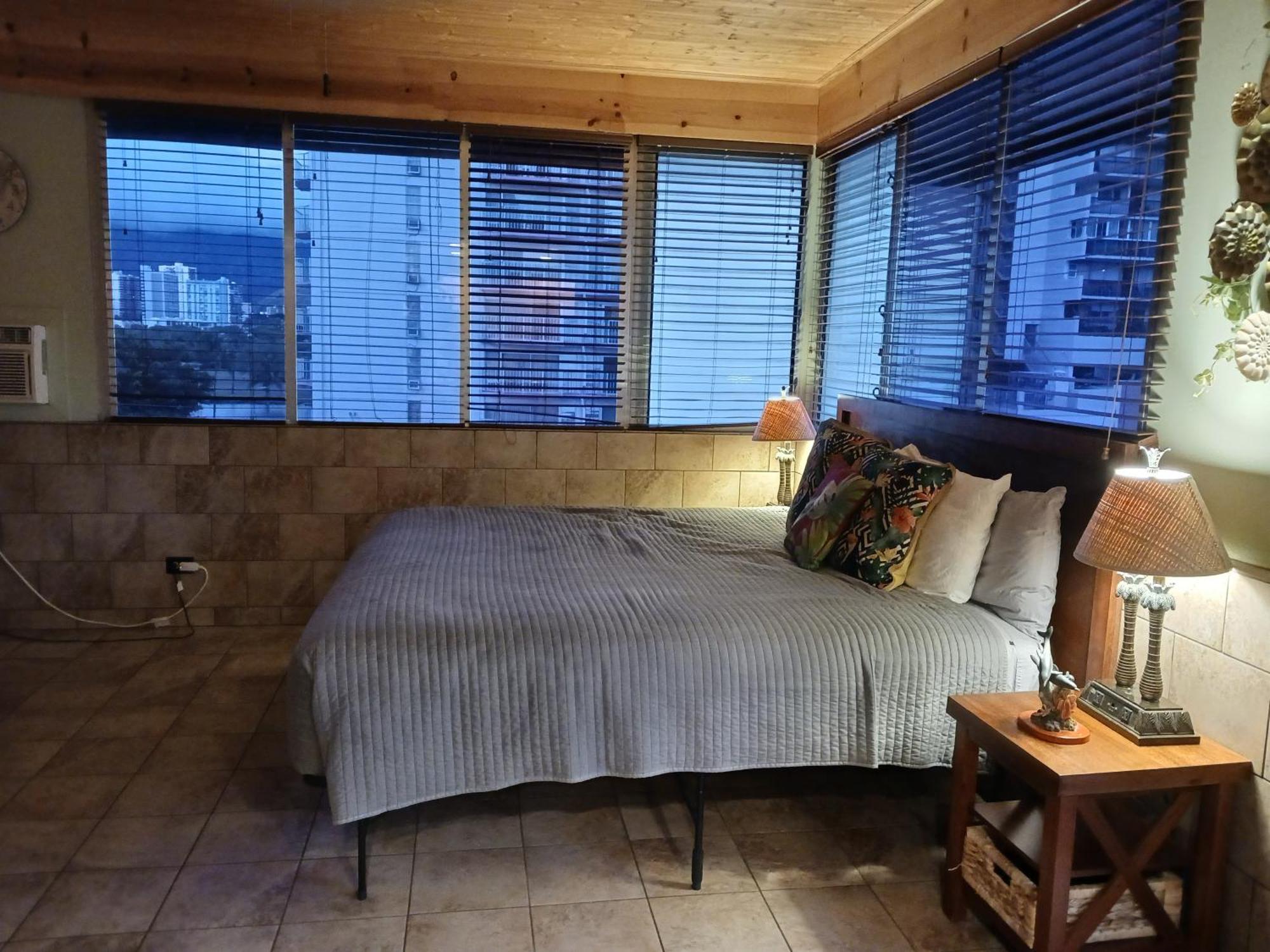 Hawaiian King Aparthotel Honolulu Bilik gambar
